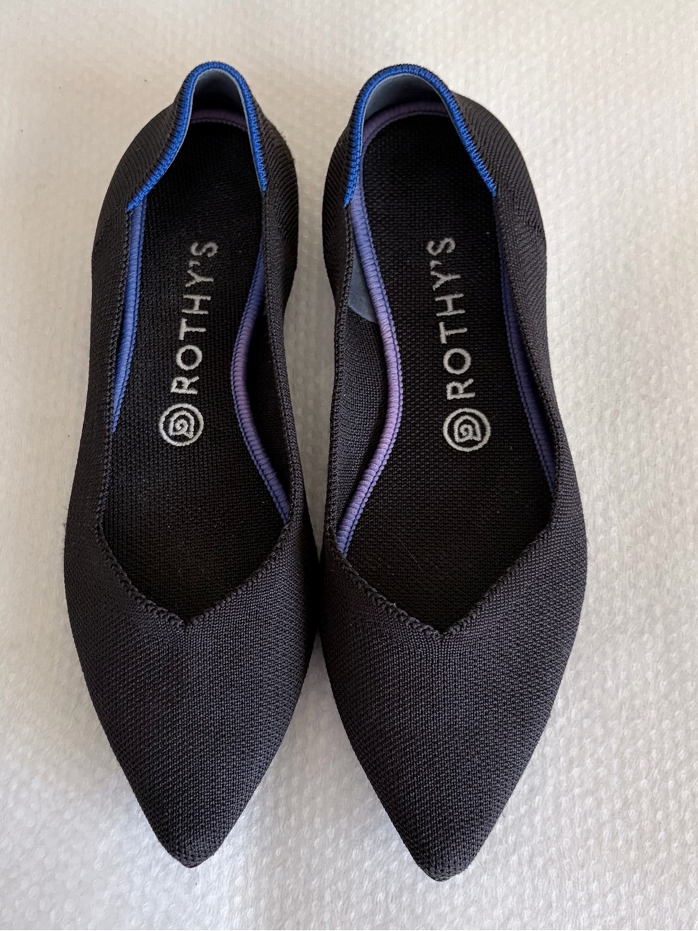Rothy's Black Pointed Knit Ballet Flats with Blue Trim Sz W9